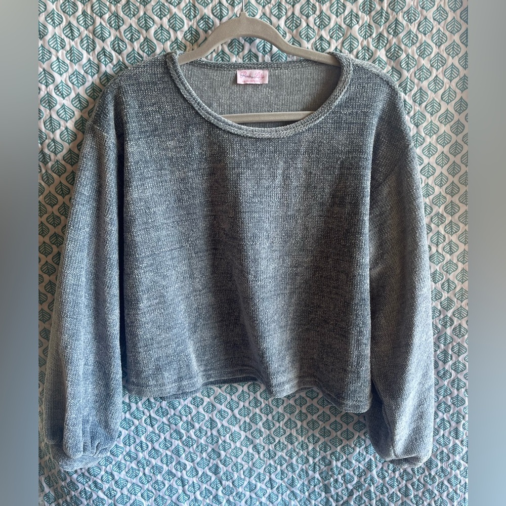 Blue slightly cropped sweater